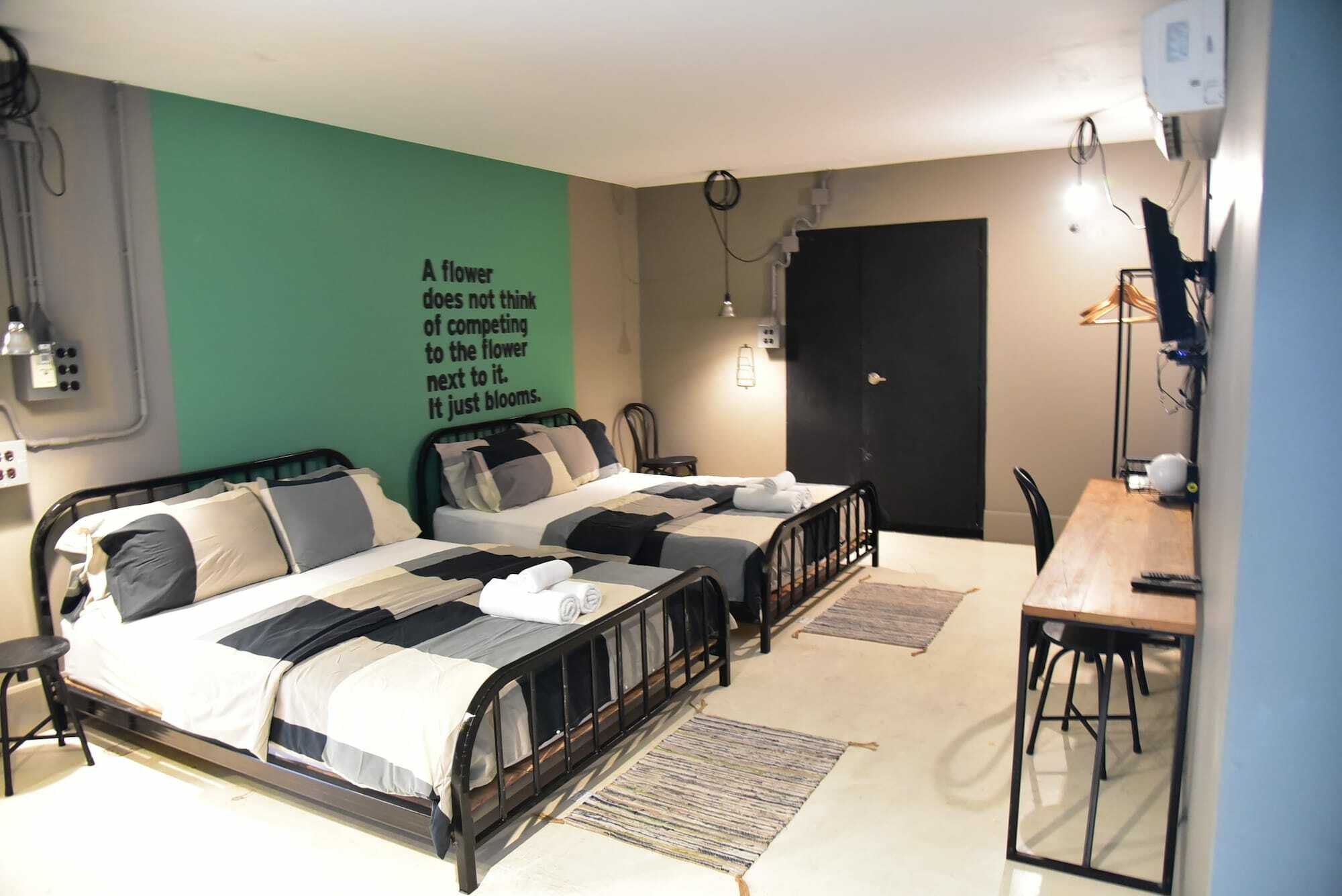Hand Hotel بانغسين المظهر الخارجي الصورة